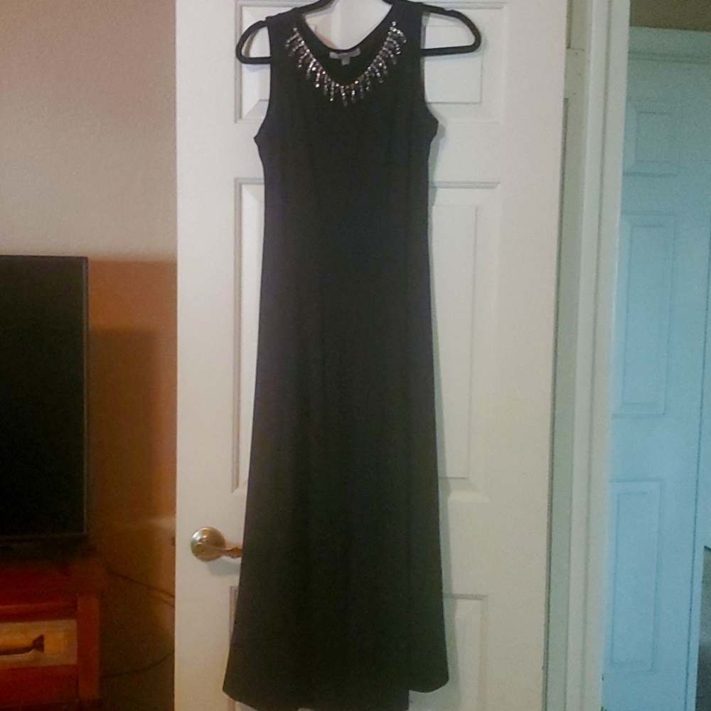 Haani Dress w neck jewel trim petite med.